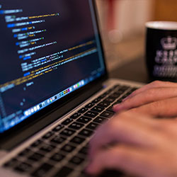 真相大白：那些被压了很久的线索，最终揭开了神秘之谜